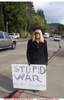 stupid_war.jpg
